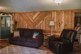 Ellisville Cabin | "Lakeside Pines" - The Cabins at Brookside