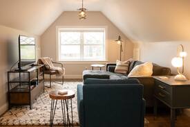Bloomington Apartment | ~The Rooftop on Kirkwood-steps from IU Bloomington