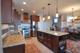 Saugatuck Apartment | Sofi B. Luxury Lake Retreat