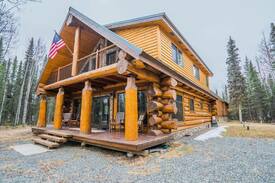 Sterling Cabin | Great Land Lodge Luxury Log Cabin