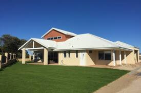 Peppermint Grove Beach House | Riverview - Peppi Beach