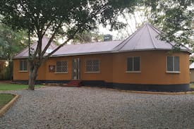 Mwanza House | Charming Bungalow