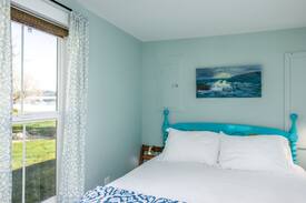 Charleston Cabin | "Uncle Joe's Place" Cozy Cottage with Water View