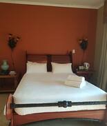 Tierpoort Bed & Breakfast | Silver Fig Guesthouse