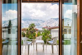Campagnola Hotel | Campagnola Lake View Appartment with Balcony
