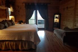 Oakhurst House | Staley Mountain Ranch