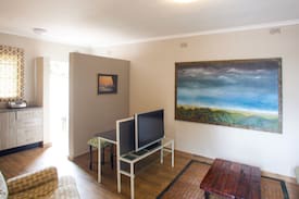 Harare East House | Beautiful self catering guest houses for business