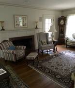 Mann Bed & Breakfast | B&B Iowa City Historic North Side - incl breakfast