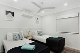 Bohle Plains Villa | Villas at the Village