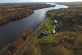 Jim Falls Other | River to Ridge Farmhouse - Ridgeside Room