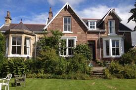 Helensburgh Apartment | Middledrift, Helensburgh Loch Lomond SCOTLAND