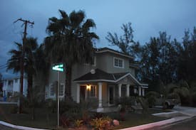 Eastern Road Villa | Prince Adam Villas East