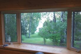 Northern Ontario House | Upscale Cottage on the Winnipeg River (Locke Bay)