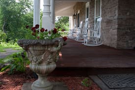 Clintondale Bed & Breakfast | Elixir Spring House
