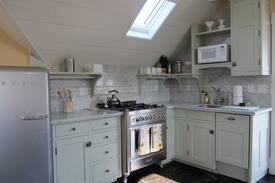 Westside Santa Cruz House | Carriage House on West Cliff Drive 18-0090