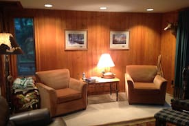 Leeper Cabin | Linger Longer Lodge - Cook Forest