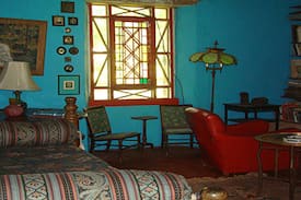Runaway Bay House | Itopia- Historic Country Home