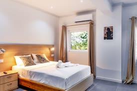 Nikiboko Hotel | The Modern Accommodations In The Heart Of Bonaire