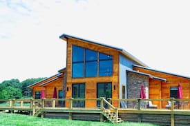 Springdale House | The Lodge At The Winery