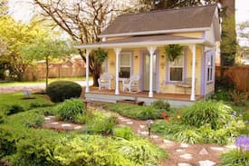 Coburg House | Coburg Cackleberry Cottage