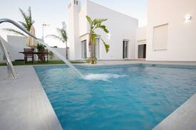 Conil de la Frontera Villa | Casa Berta con piscina, chimenea y wifi gratis