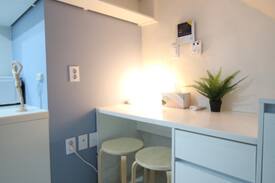 Mapo Apartment | 兰绒/弘大/地铁站2号线/打卡网红/全新智能型loft公寓/屋顶花园/local体验/交通便利
