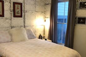 Seneca Falls House | It's A Wonderful Life Old Granville House Suite