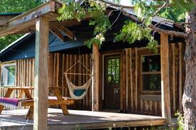 Sierraville Cabin | HUNTER - MODERN CABIN AT CONSTELLATION CREEK