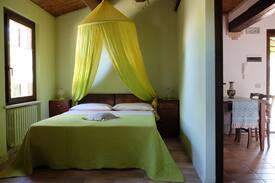 Urbino Apartment | Depandance in Villa Renaissance