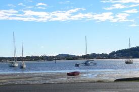 Pretty Beach Central Coast House | Baywatch at Pretty Beach - Dog friendly