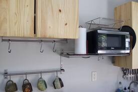 Bisbee House | Blissful Bird Retreat -modern tiny home, parking