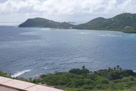 Ashtown House | Oasis on the Hill... Union Island