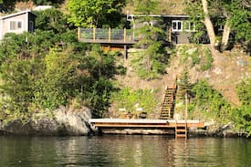 Ardenvoir Cabin | Chelan Waterfront Off-Grid Cabin. 18+ and 4WD Req.