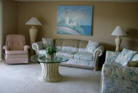 Brigantine Apartment | 'Raman Beach Resort' - Oceanfront! Sleeps 6