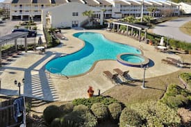 Gulf Park Estates Apartment | Harbor Landing
