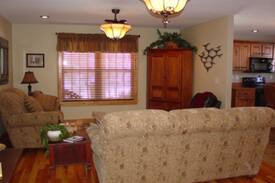 Abingdon House | Maple Spring Inn