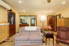 Swannanoa Cabin | Spruce Fork Cottage