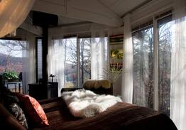 Big Canoe House | Big Canoe Tiny House meets Sexy Elegant Getaway ❤️