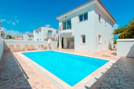 Pernera House | Cyprus In The Sun Palm Villas 5 Gold