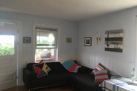 North Truro Apartment | Seasong Cottage