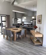 Westcliff House | Driftwood House Close to Whale Watching