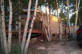 Wasagaming Cabin | Cozy cabin in Sportsman’s Park, Clear Lake
