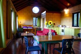 Leura House | Mount Hay Lodge