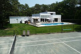 East Quogue House | Luxury Quogue Home..Pool-Tennis-BBall-Hot tub