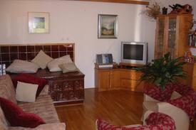 Gabrovcec Cabin | Apple Tree Cottage - Sleeps 6+2