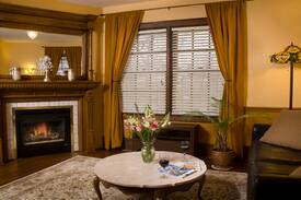 Red Wing Other | Golden Lantern Inn - Meg's Suite