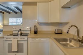 Clearwater Beach Apartment | The Lofts on Baymont - B