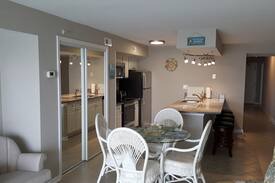 Cherry Grove Beach Apartment | The Oceans - Room 1114