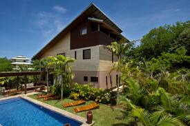 Junquillal Villa | CASA WOODBOX LUXURY VILLA-few steps from the Beach