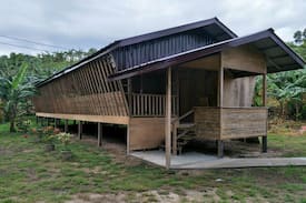 Kota Marudu House | Teringai Beach Cafe & Lodge